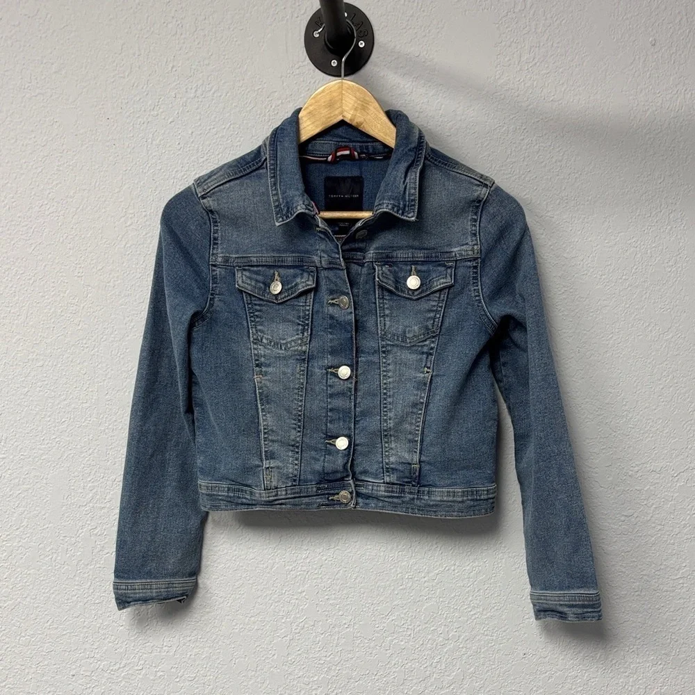 Tommy Hilfiger Classic Blue Jean Jacket, Girl’s Lg (12/14yo). Excellent Cndtn.
